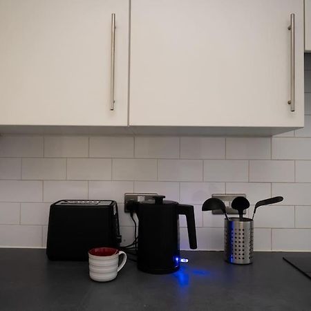 2 Bed Apt In Leeds City Centre Exterior photo
